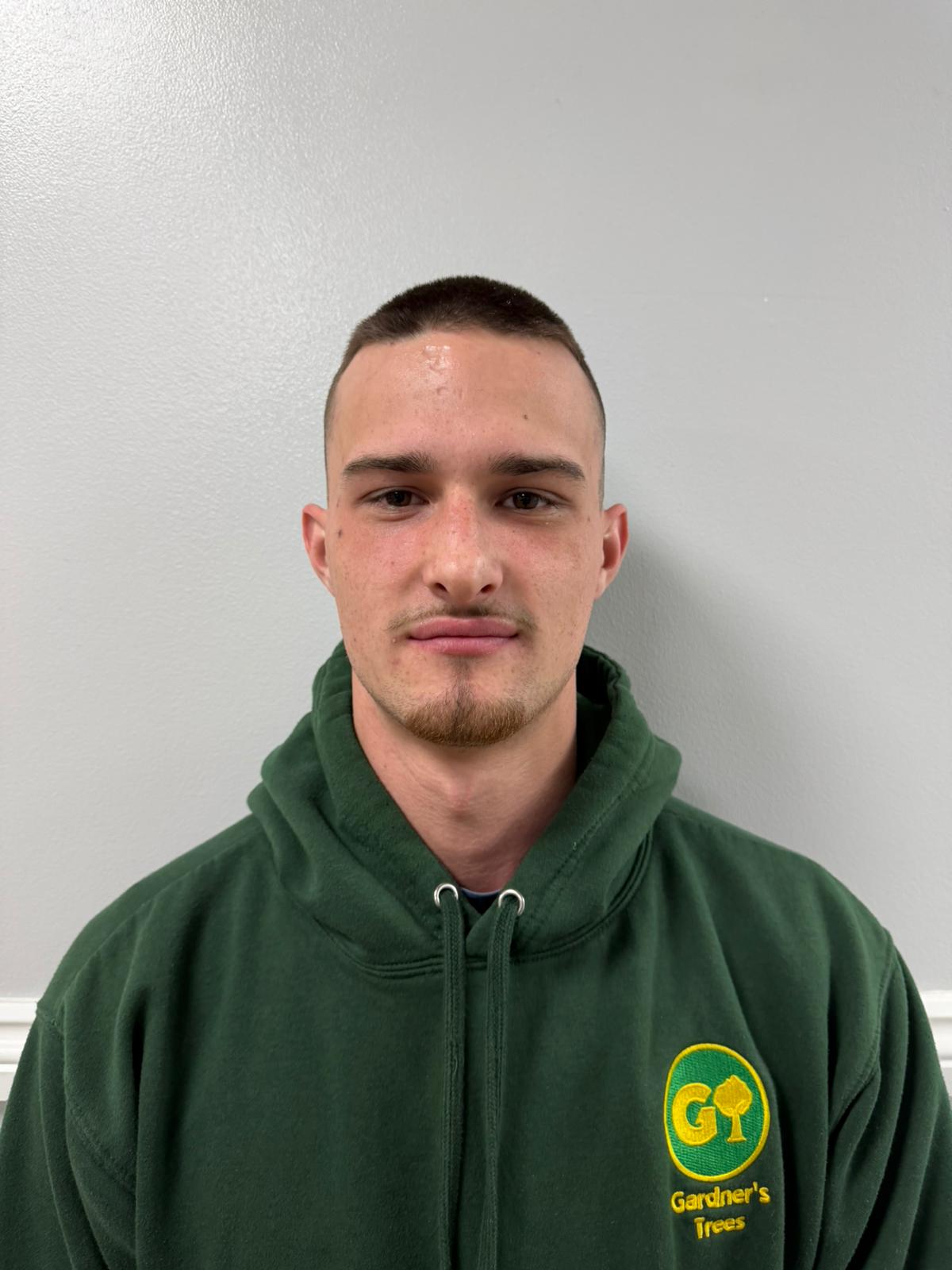 Elijah Girardi - Crew Leader